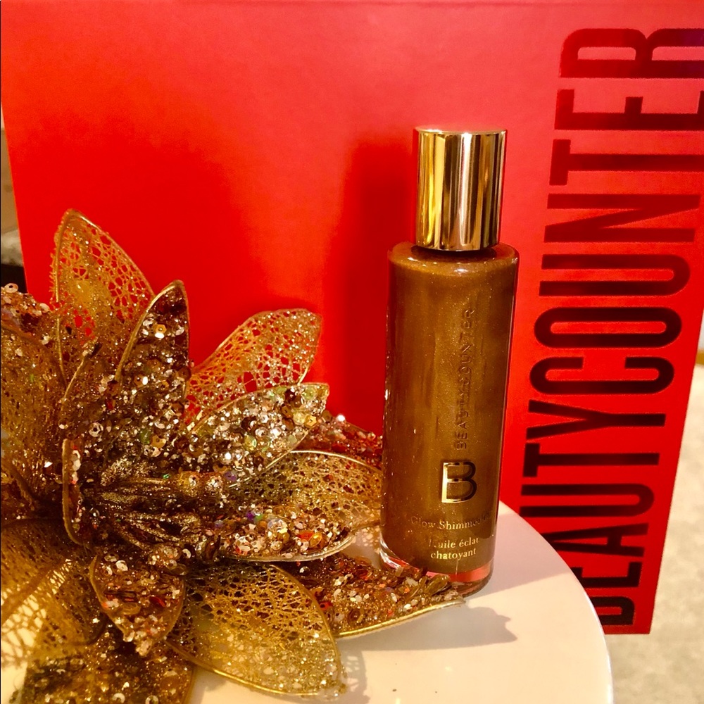 NIB - Beautycounter Glow Shimmer Oil